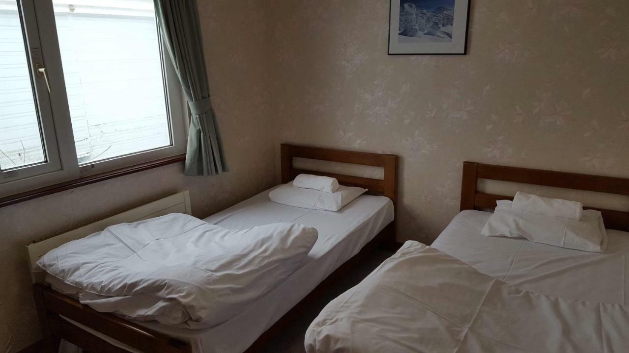Absolute Niseko Lodge Hirafu Ngoại thất bức ảnh